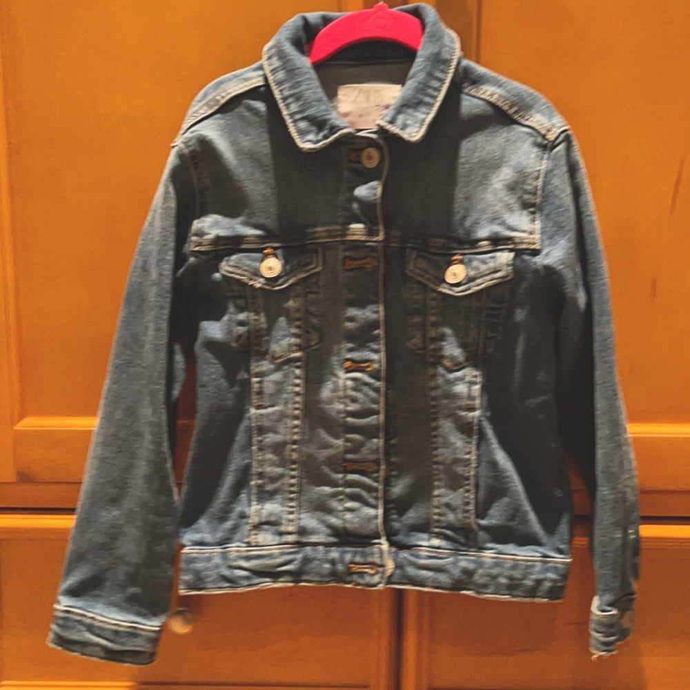 Girls Zara kids Jean jacket.  Size 8